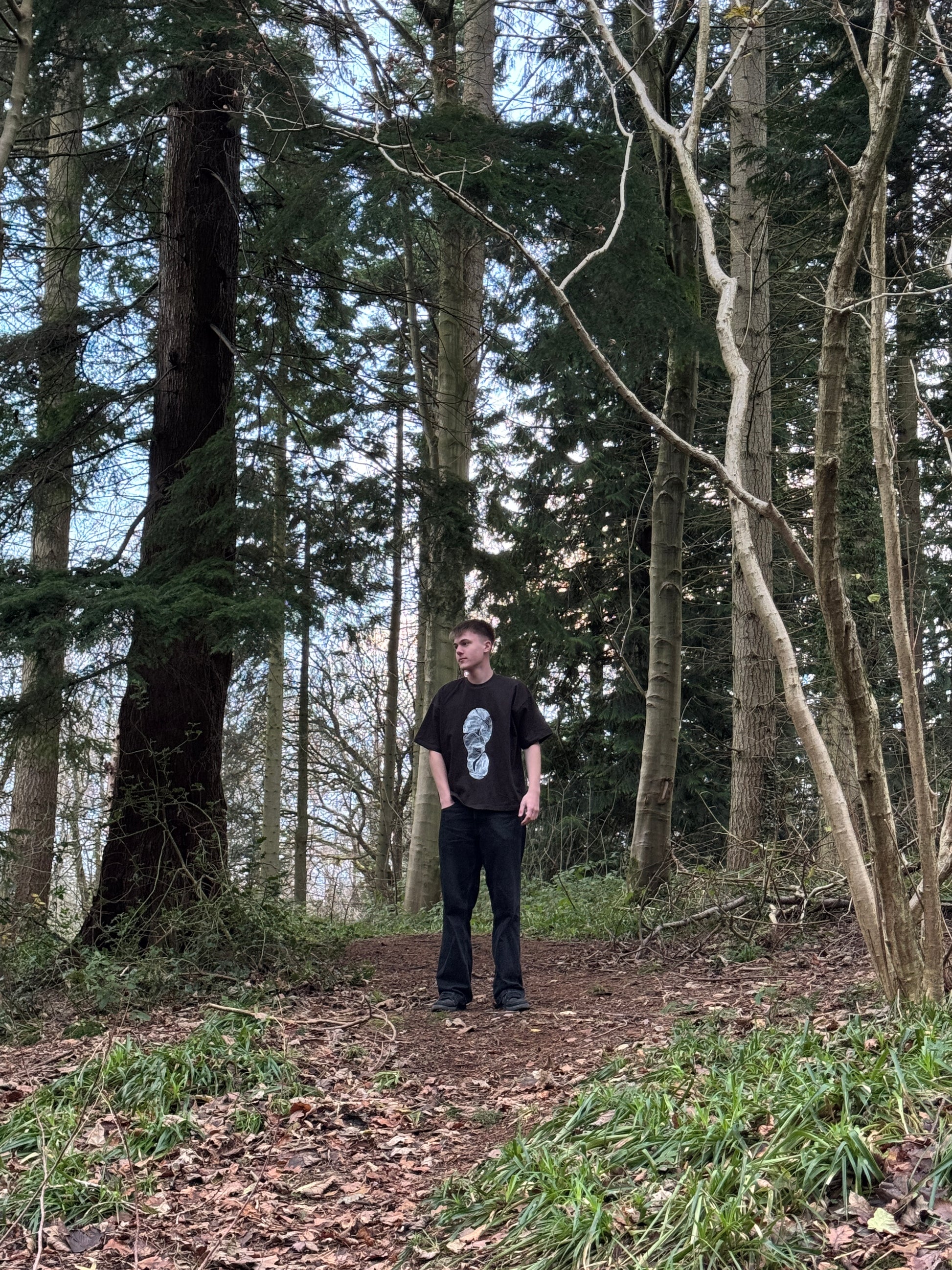 the footprint tee - black